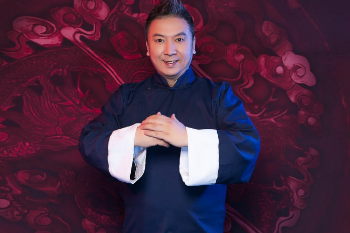 原创 搏击主持人郑环宇又喊话韩红:江湖险恶,慈善水深,其实我暗恋你