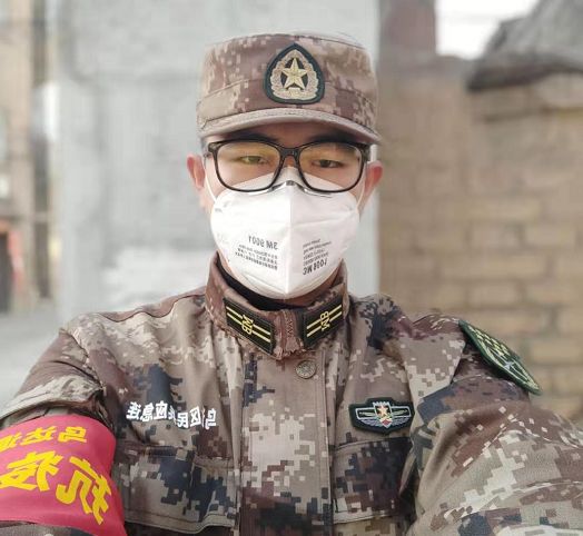 疫情即战情退役不褪色软件与大数据学院两名退伍军人投身防疫一线