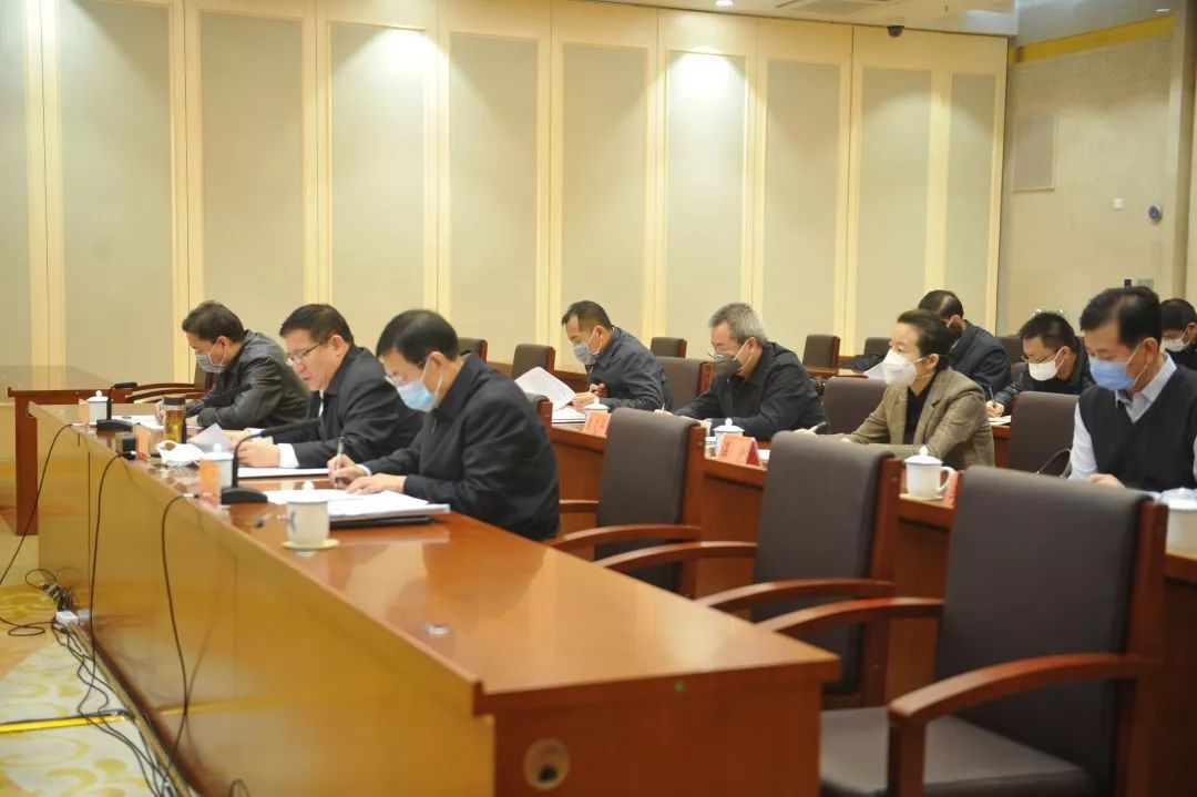 头条以实绩迎大考防风险保稳定自治区党委政法委召开做好疫情防控维护