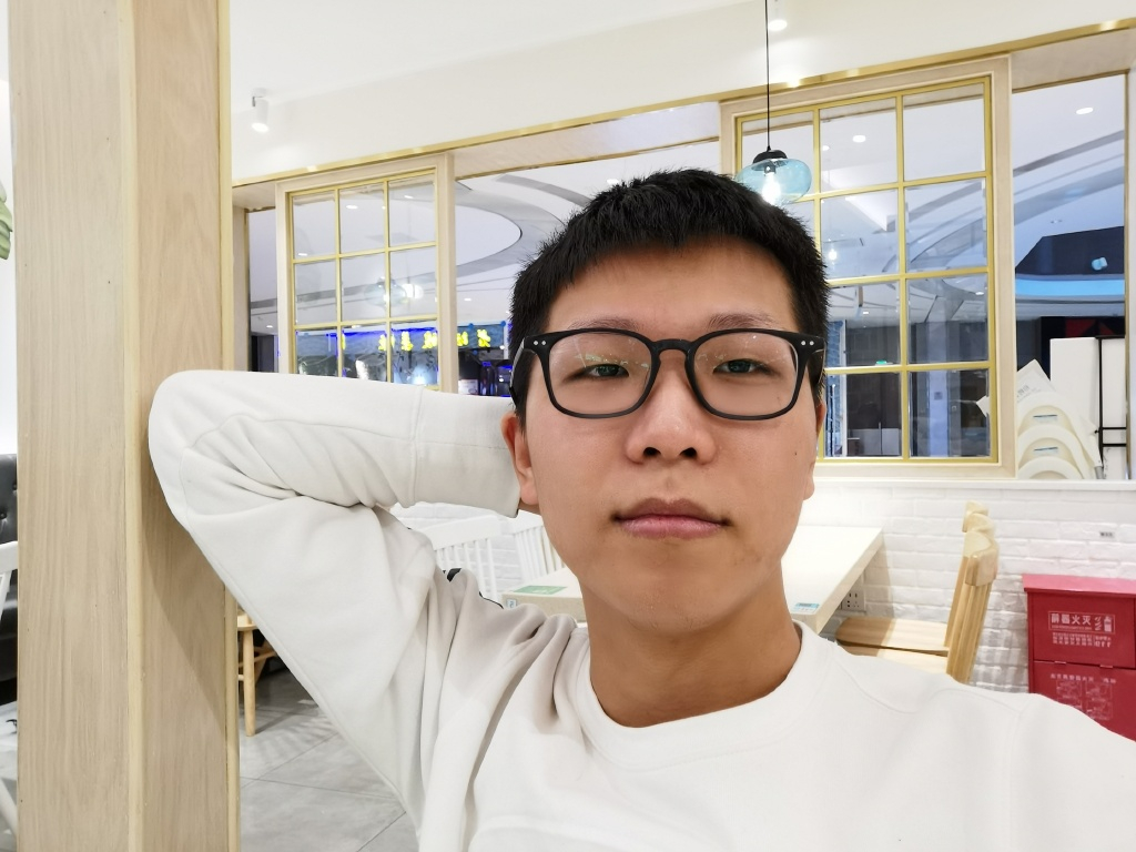 余小c与imp对喷引争议心态爆炸还甩锅网友指责红了就膨胀