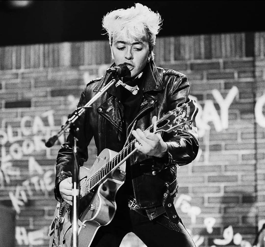 bridgesbilly duffyjeff beckbrandi carlilechelsea wolfethe edge