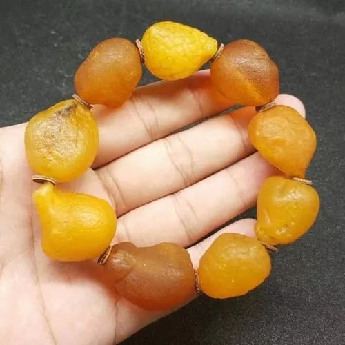 琥珀鉴别四法活色生香