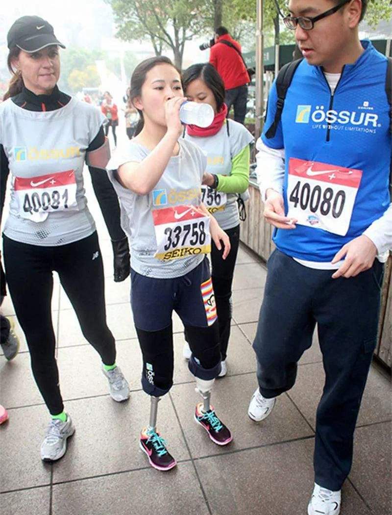 汶川截肢女舞者生儿育女:父母的人生态度决定着孩子的人生态度_廖智