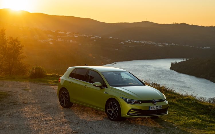 无与伦比的精品钢炮,赏析2020款全新第八代大众高尔夫