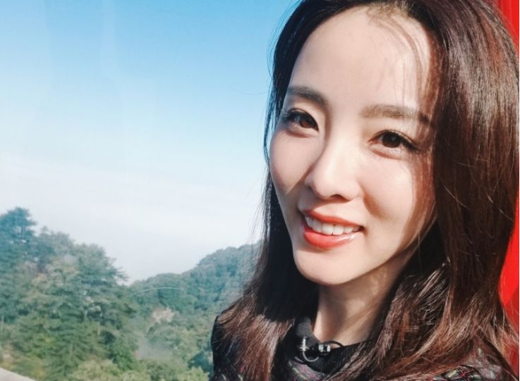 31岁李思思产后近照心态大好美貌依旧回归央视欲做一姐