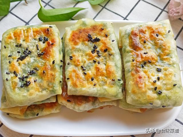 食材:韭菜,鸡蛋,粉丝,蚝油,食用盐,芝麻香油,十三香