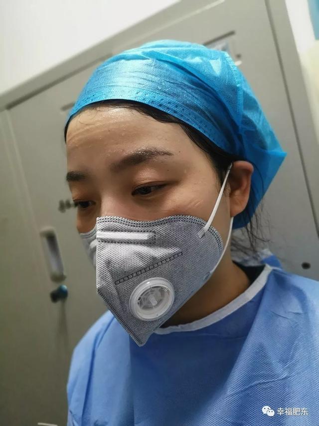 战疫日记丨她连续工作20个小时脸颊上勒出印痕耳朵后磨出水泡