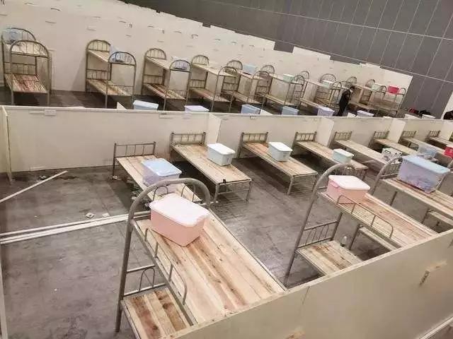 中国加油隔绝困难不隔绝爱云充吧助力武汉方舱医院