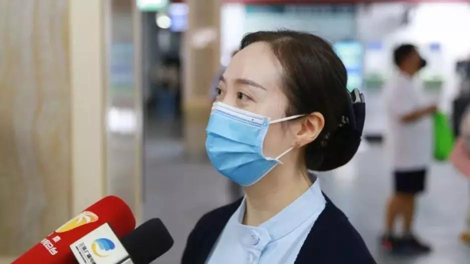 疫情面前川护在行动四川女护士最美逆行引人民日报关注