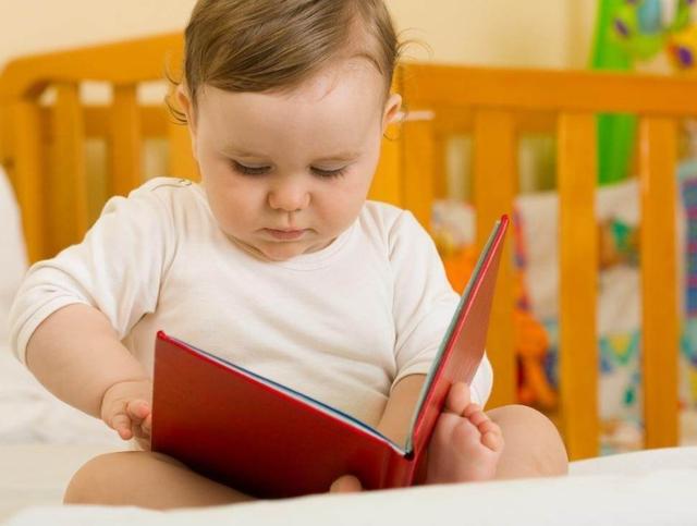 天才神童3岁小孩识字3000多4岁熟背百家诗妈妈方法值得学习