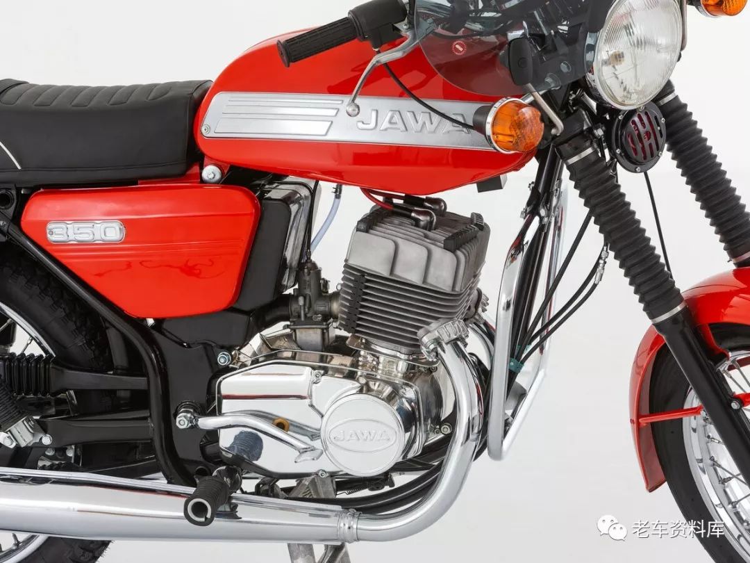 细品一辆1986年捷克斯洛伐克制造的jawa 350摩托车