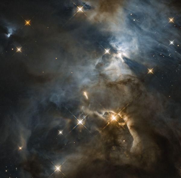 扇动的蝙蝠翼揭示行星形成的奥秘