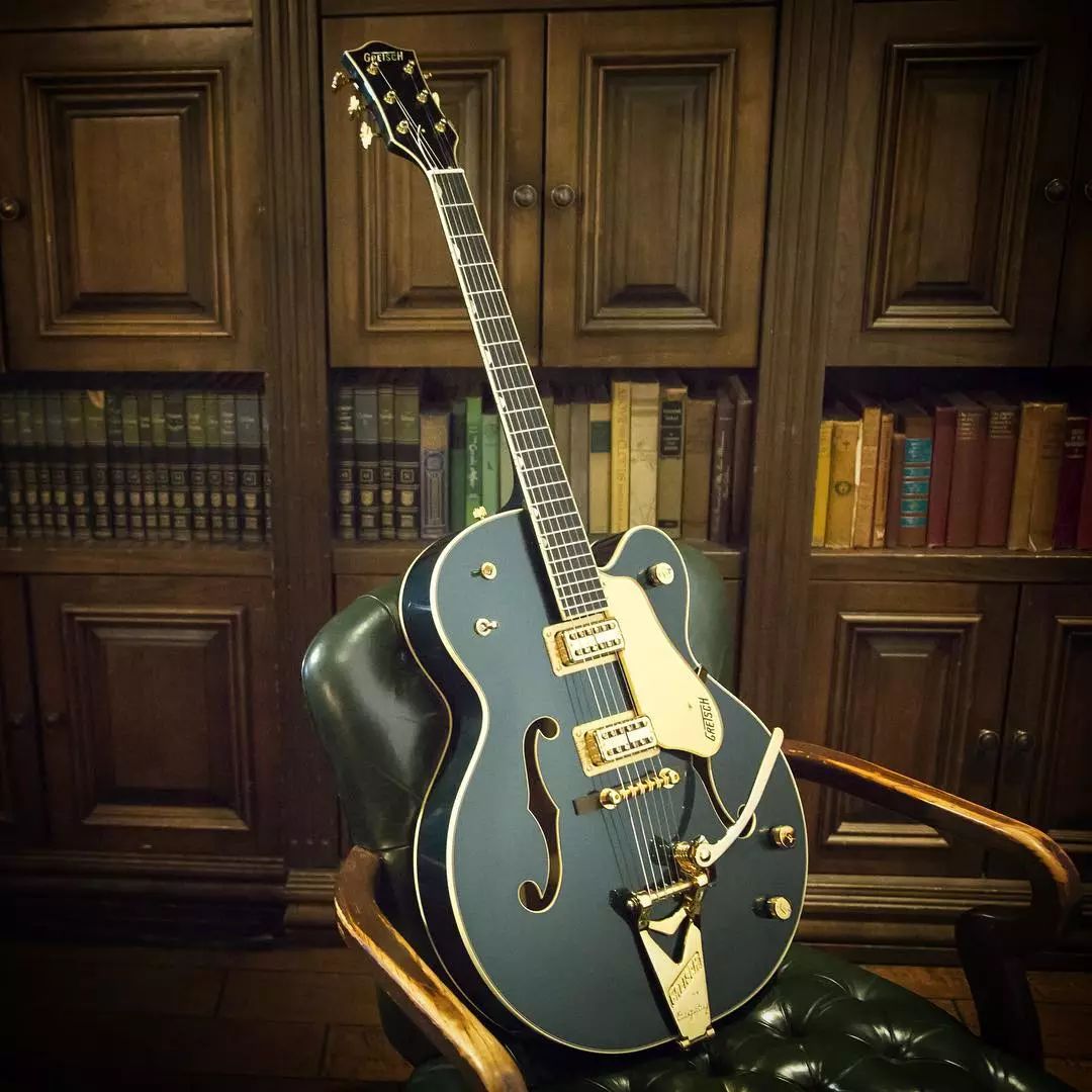 大电影一个明星的诞生中美轮美奂的gretsch吉他还有ladygaga