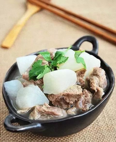 萝卜炖牛肉