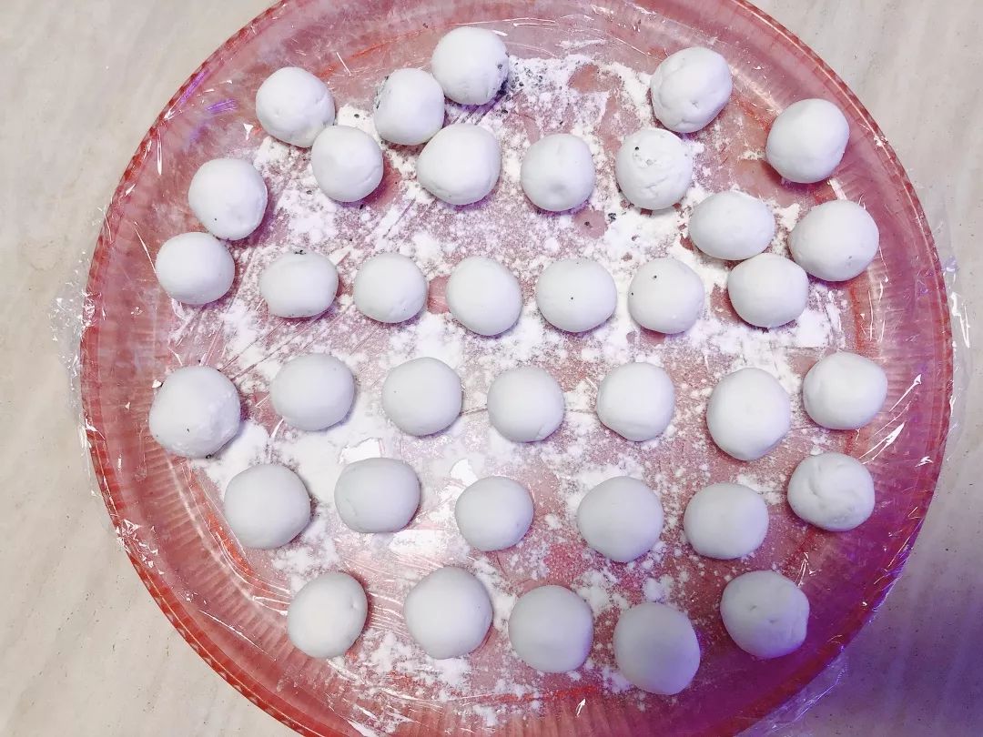 宅家过元宵手工做汤圆纸灯笼解解闷视频可以上传抖音参加磐安居家七