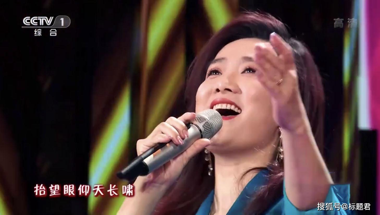 原创玲花一人出席元宵晚会少了曾毅的组合让人失落真实情况是这样