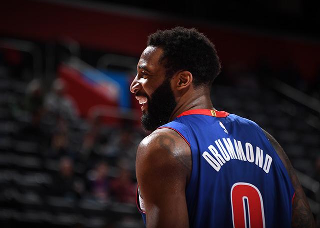 如果骑士选择留下没有投篮能力的德拉蒙德,让他和不会传球的塞克斯顿