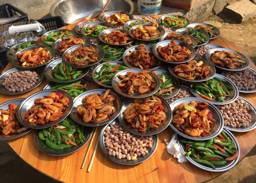 在农村吃酒席不管饭菜好坏这4个忌讳都别犯几乎人人不待见