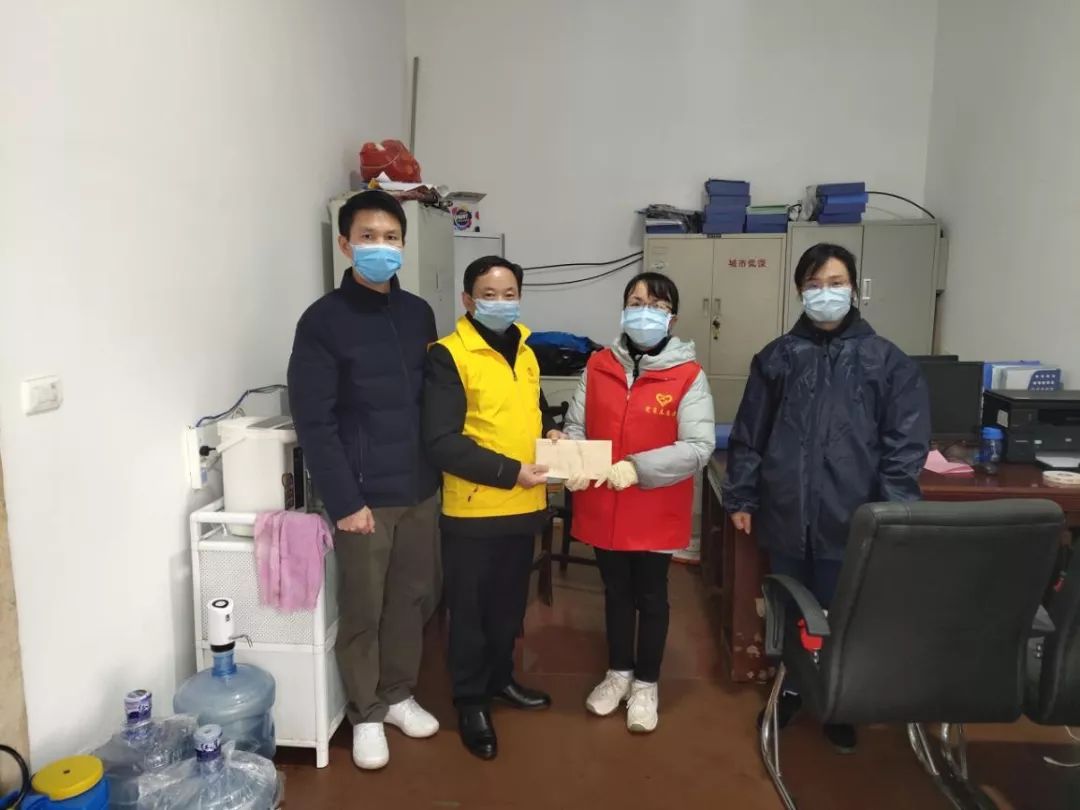 萍乡青年的骄傲我们是战疫青年志愿者筑起防疫青春长城