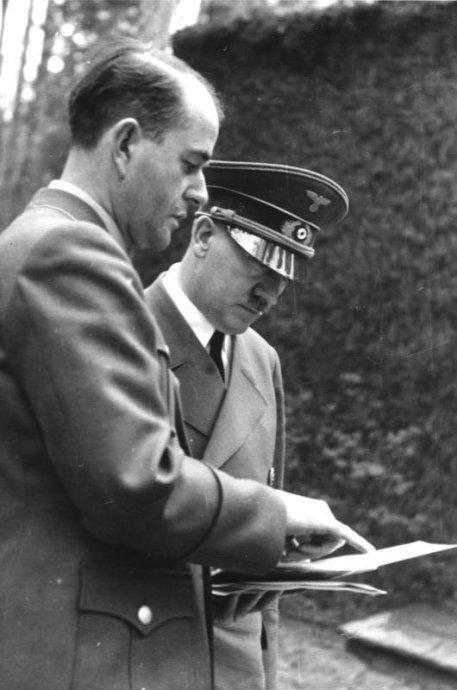 施佩尔和希特勒图片