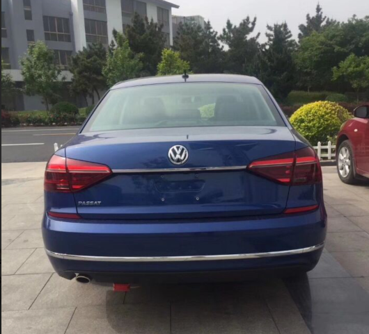 进口版大众帕萨特曝光换装6缸动力6at售价与高配卡罗拉看齐