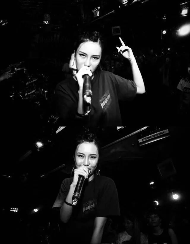 写一首十几岁听的情歌~〈零几年听的情歌〉ay杨佬叁/尤克里里 吉他