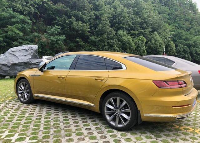 新款大众cc怎么样车主卡酷金cc颜值可以称霸车库