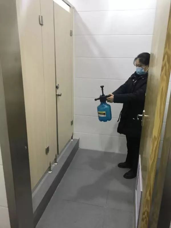 华安4s店万合汽贸jeep华飞4s店万合汽贸奇瑞4s店万合汽贸起亚华旗4s店