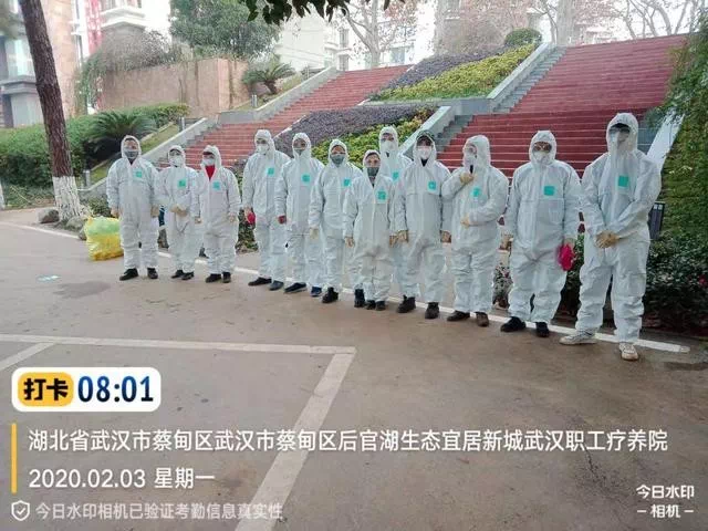 扩散福星人有大爱谭奇材爱心募集超1000套防护服支援一线