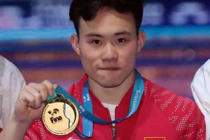 中国骄傲施廷懋谢思埸双双斩获国际泳联大奖国手闪耀世界赛场