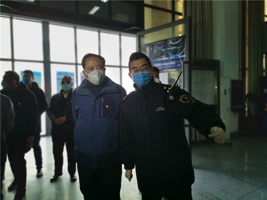 2月3日, 日喀则市委常委,吉隆县县委书记帕珠,口岸管委会党工委书记