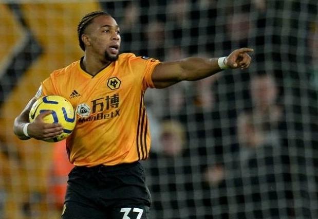 原创巴萨又要玩回购巴萨欲回购特劳雷他能帮梅西分担压力