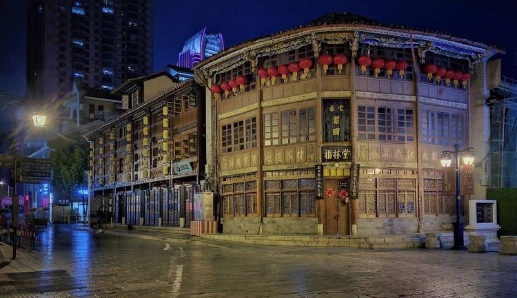 原创空城季2020年春节手机实拍图片记录疫情下的昆明街景