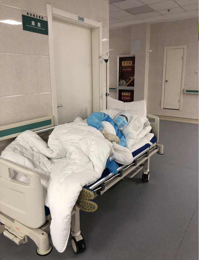 西安城北医院隔离区里的叨叨姐