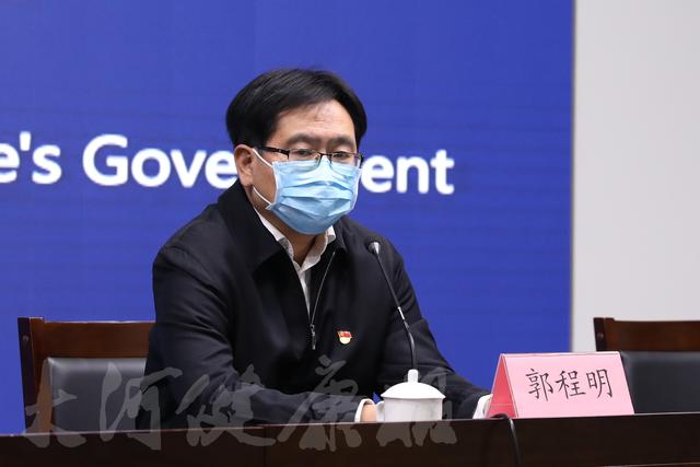 郑州市大数据局局长郭程明介绍,该系统以每个小区为单位,实施"一小区