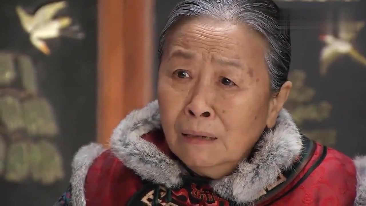 老太太威武,因为霍啸林的亲娘当年出轨,现在就不让