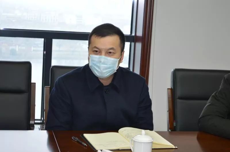 构筑起群众生命健康防疫墙越城区副区长赵腾飞点赞中成疫情防控工作