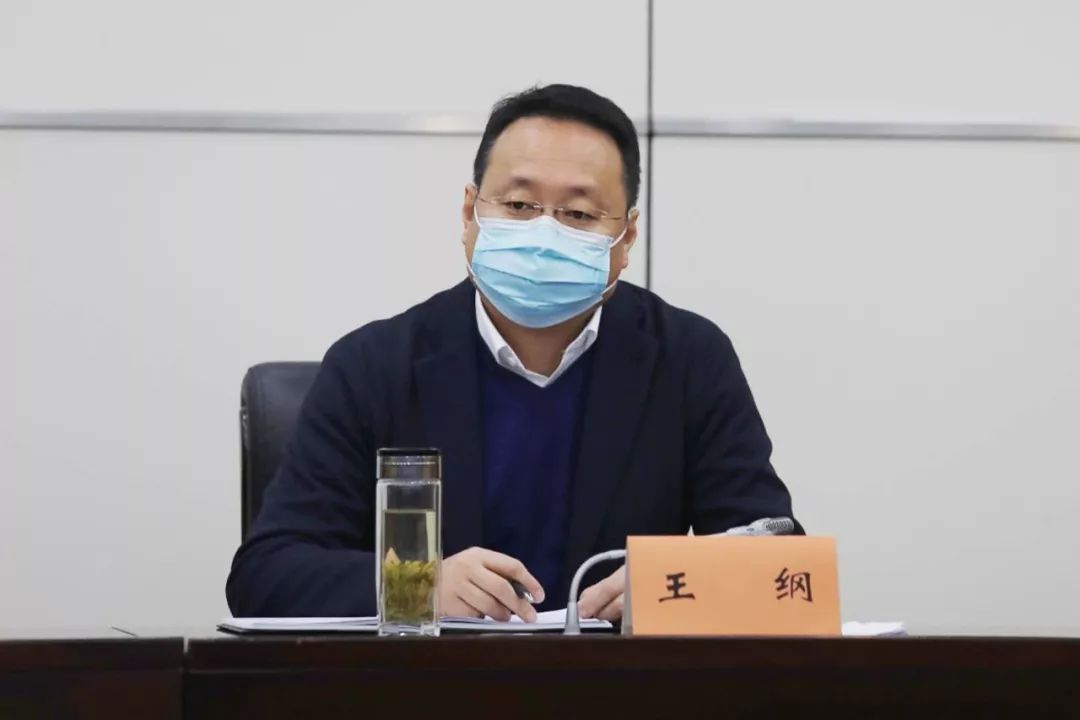 马晓晖努力交出疫情防控和经济发展满意答卷