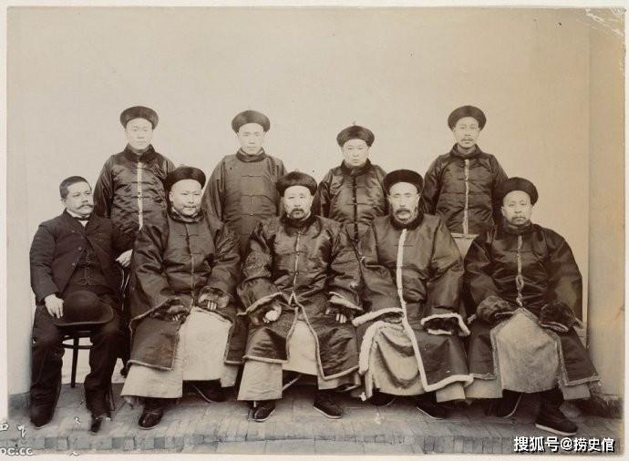 岑春煊奏准创建的光绪年山西大学堂农学系学生到田野实习