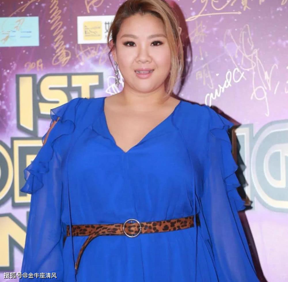 郑少秋32岁女儿晒旧照100斤时身材纤瘦又酷又美如今判若两人