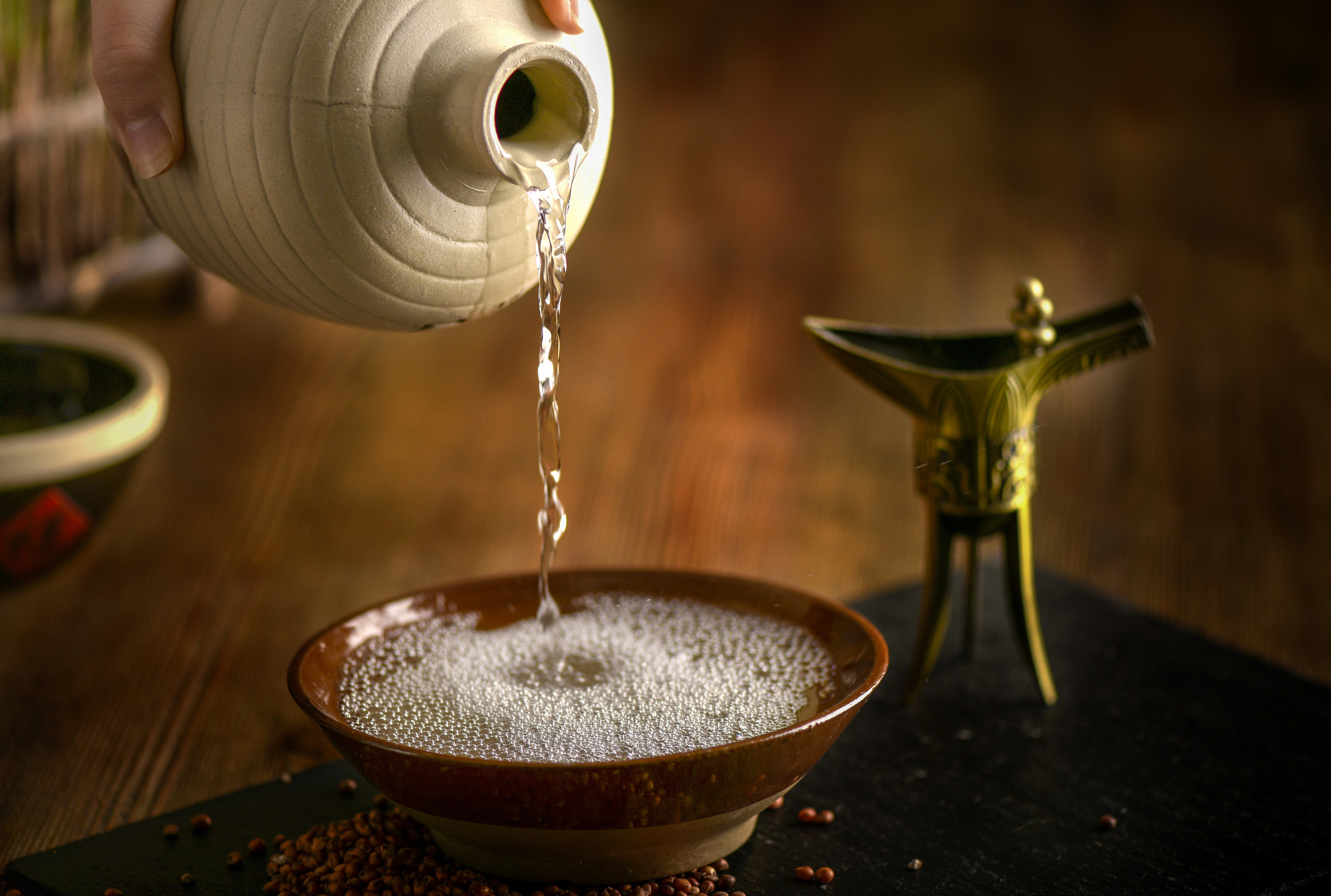 青花汾领涨,山西汾酒2019年净利增37.64%