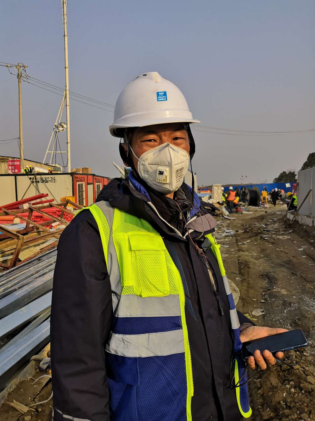 到火神山上去战斗记中建三局火神山医院安装项目部总工程师金晖