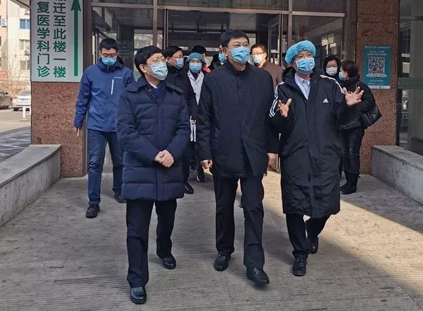 沈阳市王少林副市长一行到省人民医院慰问疫情防控医护人员