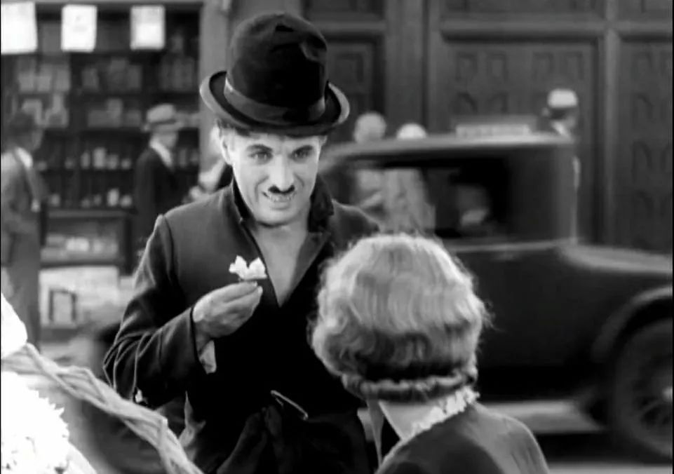 城市之光永远的小人物伟大的卓别林