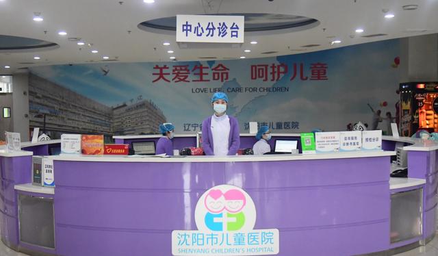 和其他综合性医院不同,沈阳市儿童医院的测温多数都要涉及孩子,尤其是