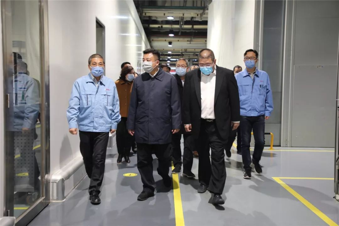 黄钦杜小刚分别赴高新区检查疫情防控工作与企业复工情况