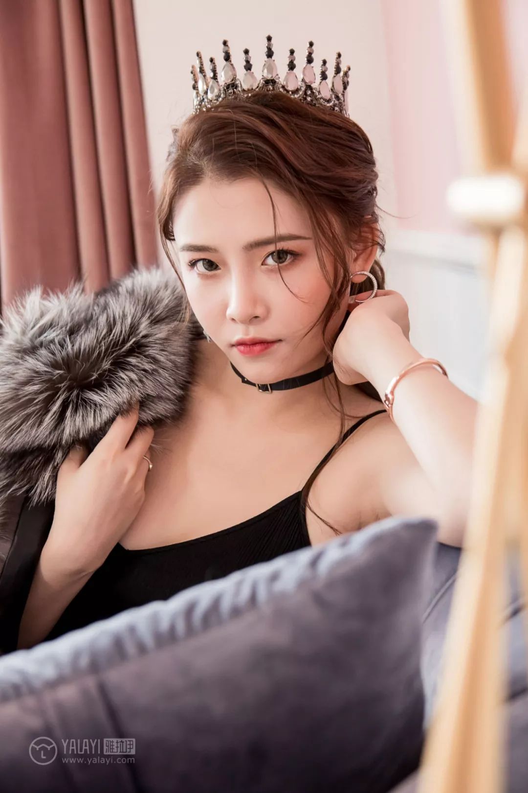 雅拉伊模特赵洁《我的女皇》