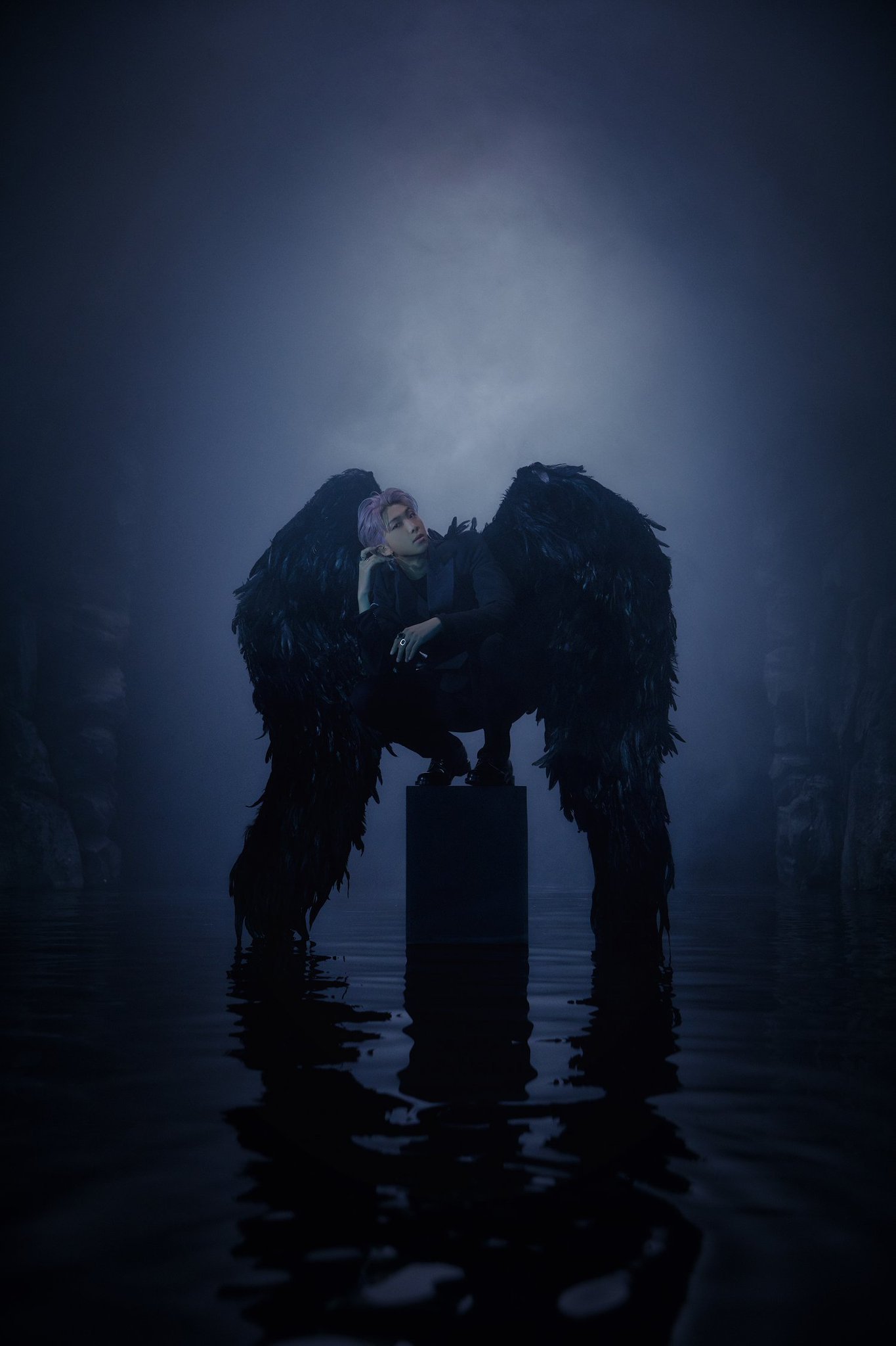 "高冷神秘的黑天鹅"防弹少年团新专辑《map of the soul:7》 第二版