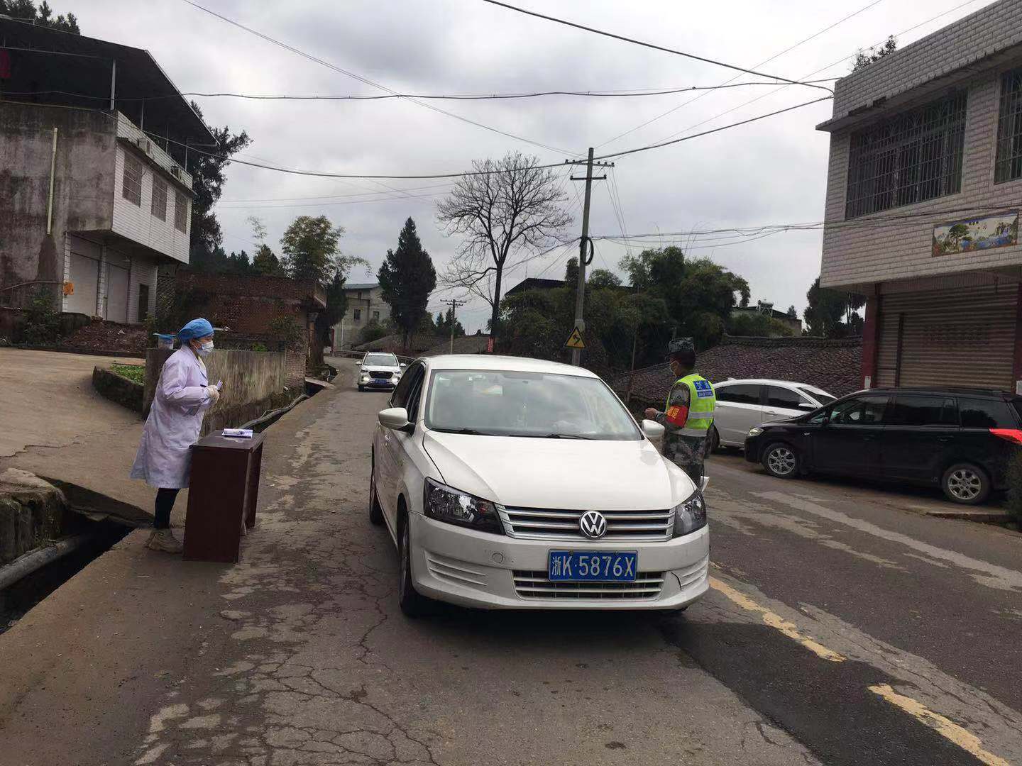 众志成城抗击!仪陇各乡镇在行动柳垭镇