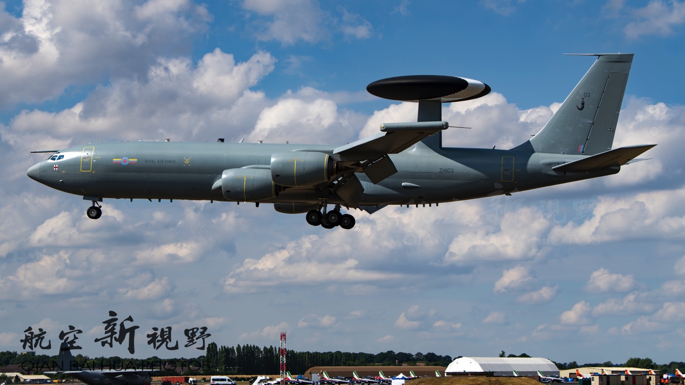 e3预警机另类改进型头顶加油杆霸气十足英国皇家空军专用